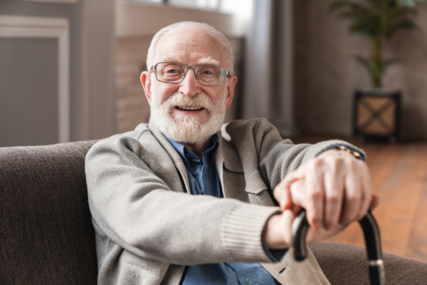 Immobilienverrentung - Älterer Herr alter herr immobilienverentung